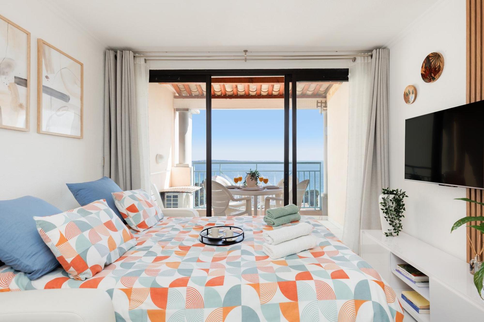 Holiday Paradise Cannes Esterno foto